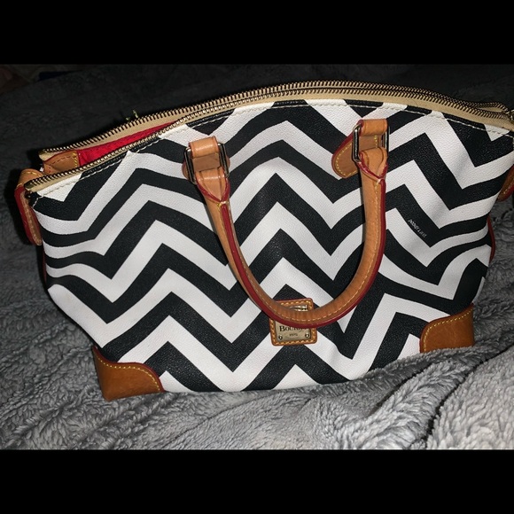 Never used Dooney & Bourke - Picture 4 of 4